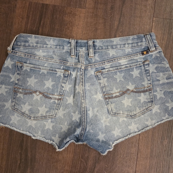 Lucky Brand Fringed Hem Lazer Stars Riley Cut-off Short Size - Picture 6 of 7